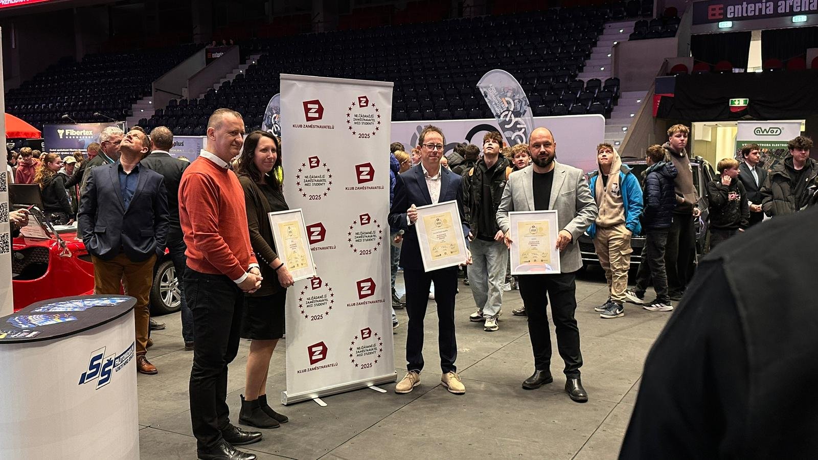       
          Foxconn Czech Republic Shines Again! Students Name...
      